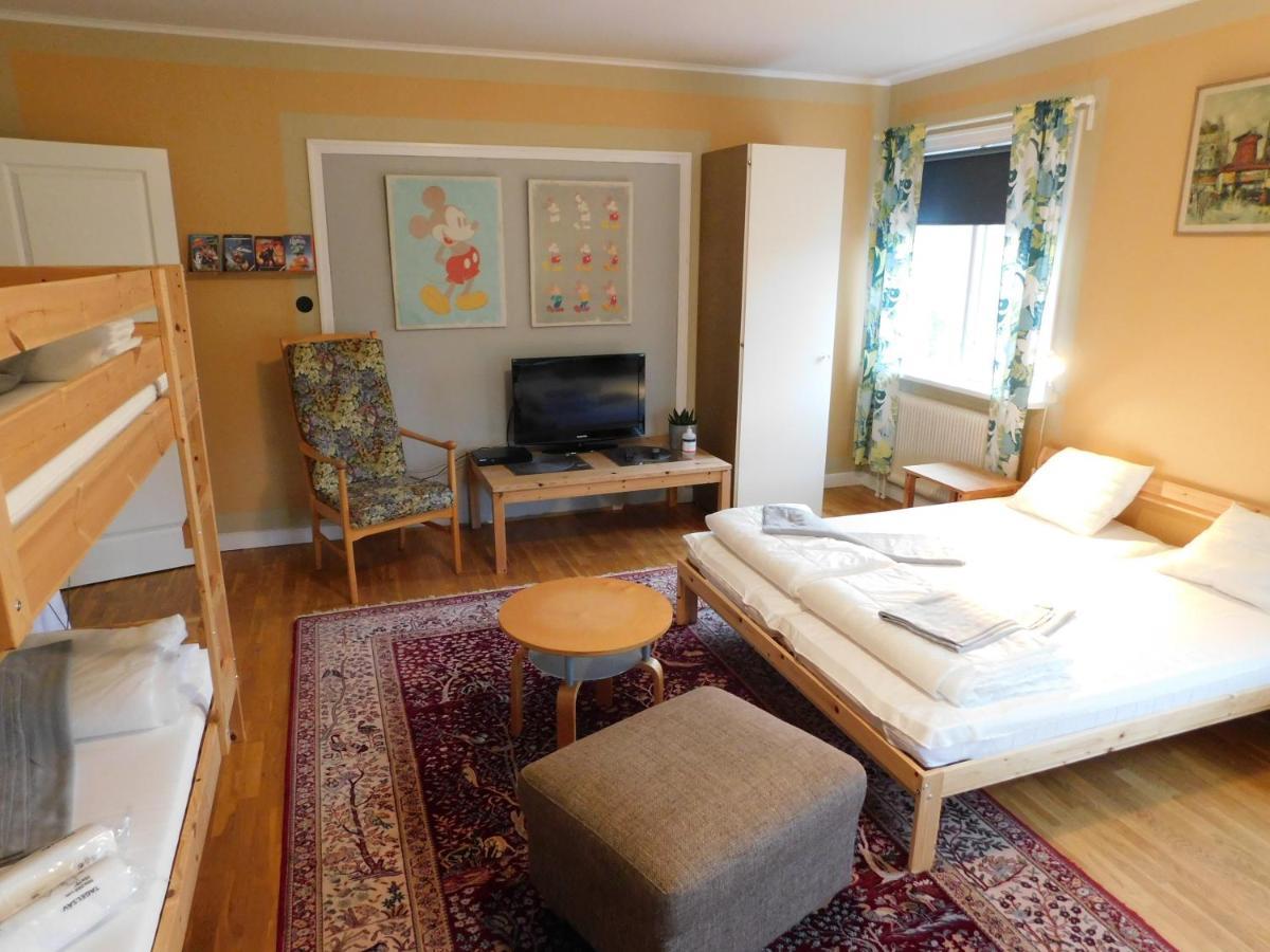 Solgarden Vandrarhem Hostal B&B Blackstad Dış mekan fotoğraf
