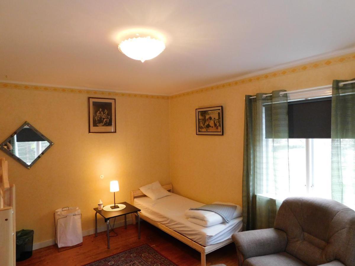 Solgarden Vandrarhem Hostal B&B Blackstad Dış mekan fotoğraf